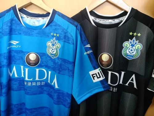 スポーツ用品の野球・サッカー