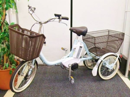 スポーツ用品の電動自転車