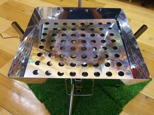 キャンプ用品のUNIFLAME