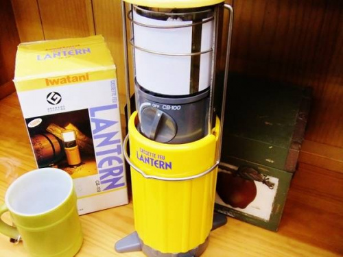 アウトドアのキャンプ