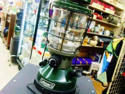 アウトドアのColeman