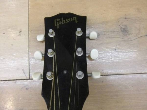 ギターのGIBSON ギブソン