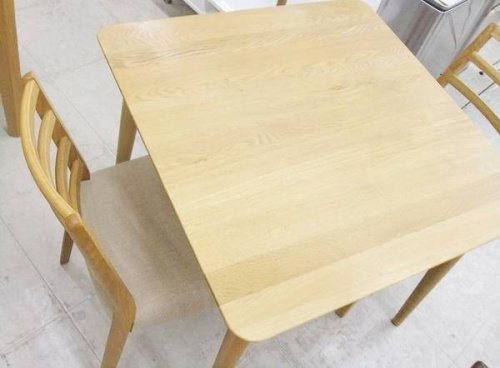 家具のダイニングセット
