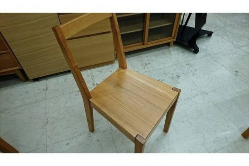 無印良品のダイニングテーブル