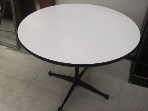 家具のHerman Miller