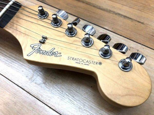 ギターの大和　楽器