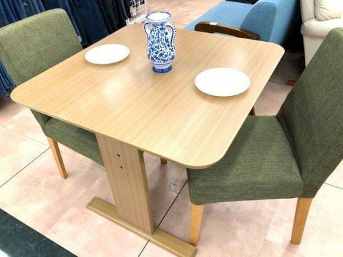 家具のダイニングセット