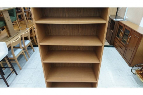 大和　UNICO(ウニコ)のブックシェルフ