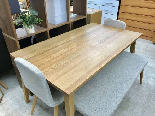 家具のダイニングセット