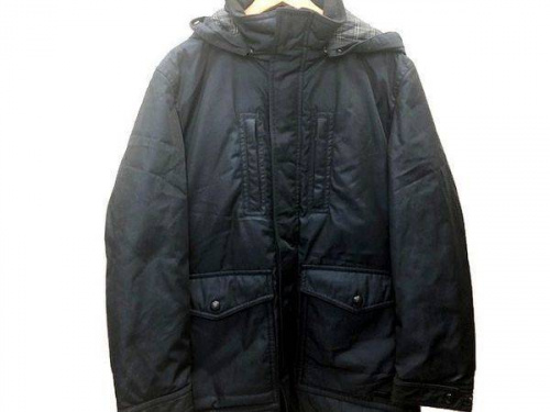 トップスのジャケット