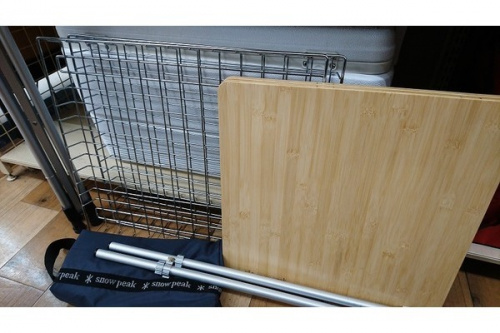 キッチンテーブルのアウトドア　大和