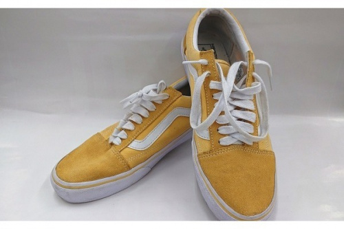 NIKEのニューバランス（new balance）