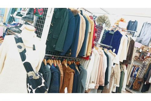 コートのジャケット