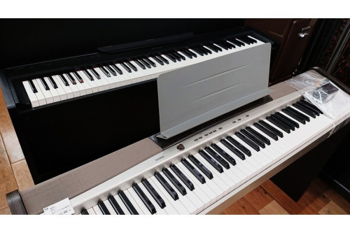 電子ピアノの楽器 中古 大和