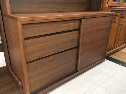 大和市　中古家具のカリモク（Karimoku）