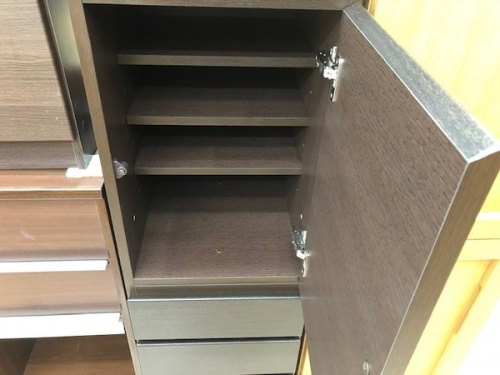 キャビネットの家具　大和　中古