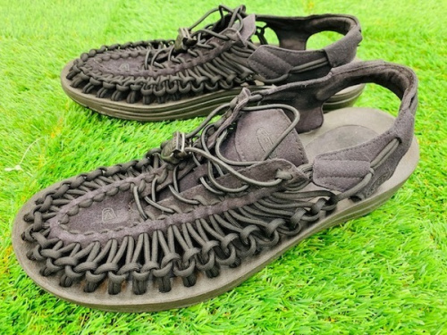 アウトドア用品のアウトドアウェア