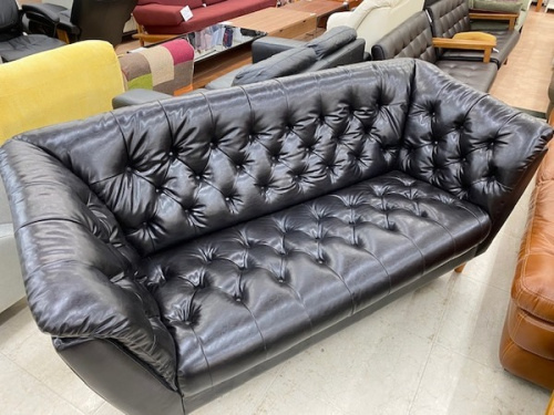 家具のソファー