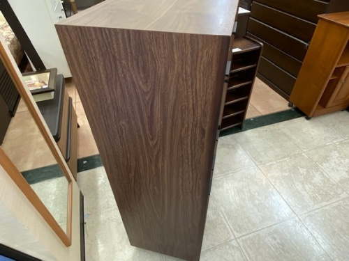 大和　収納家具のニトリ　中古