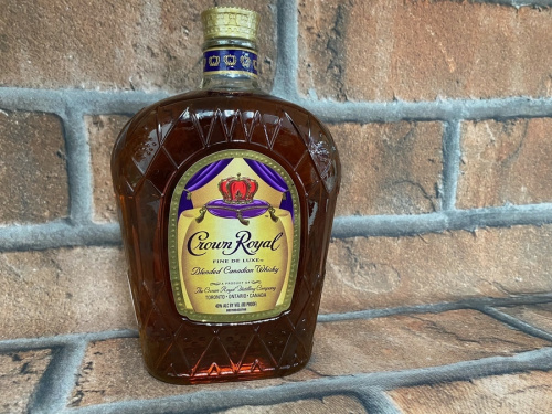 お酒 のウイスキー