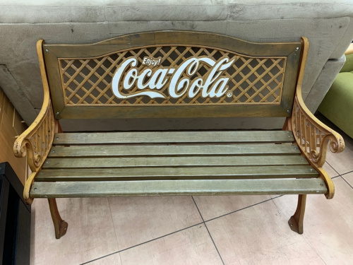 インテリアのベンチ