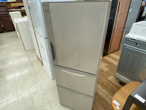 生活家電の3ドア冷蔵庫