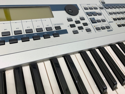 キーボードのヤマハ