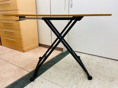 テーブルのテーブル 中古