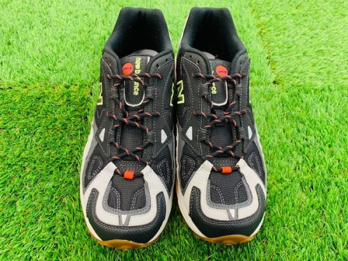 スニーカーのNew Balance ニューバランス