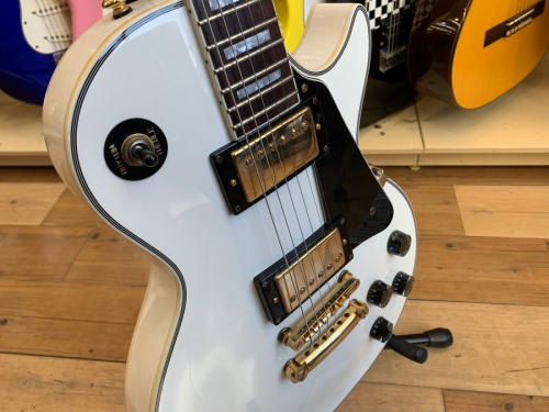 ギターの楽器買取　横浜