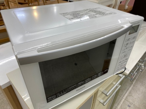 生活家電の6ドア冷蔵庫