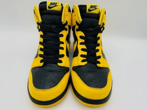 スニーカーのNIKE ナイキ