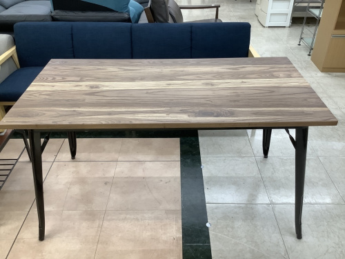 テーブルの横浜　家具　買取