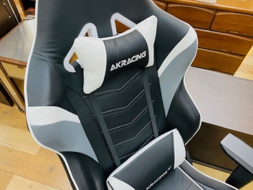 ゲーミングチェアの横浜 家具 中古