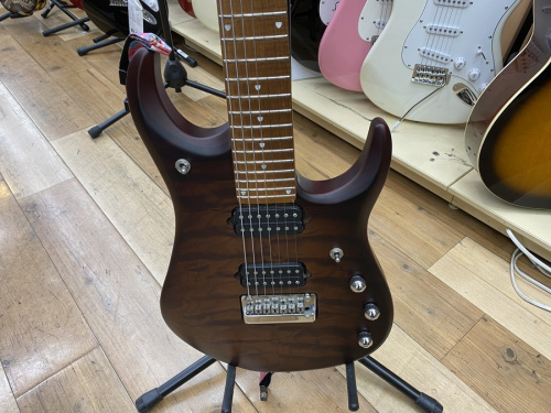 中古ギター 多弦ギター 7弦の楽器買取 横浜
