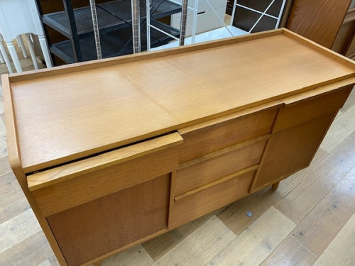 キャビネットの大和　家具　中古