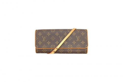 財布のLOUIS VUITTON　大和