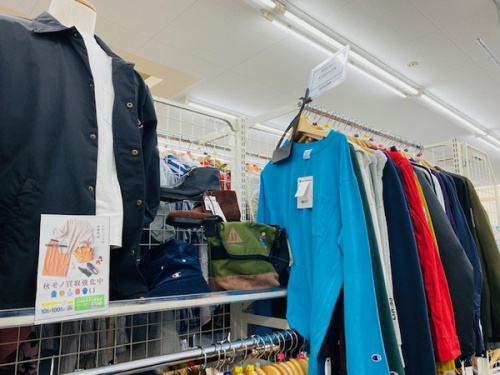 衣料　夏 古着　　買取の秋物　洋服　買取