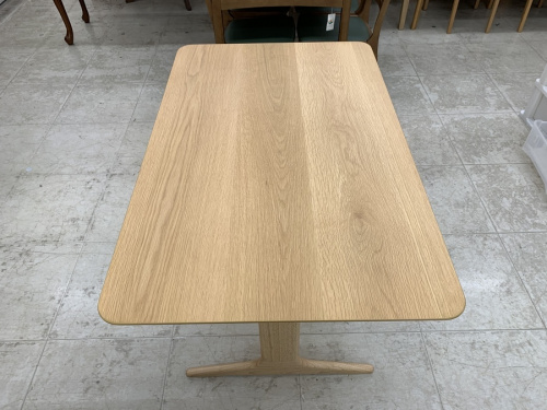 ダイニングセットの横浜 家具 中古