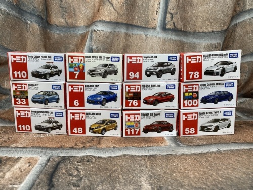 ミニカー　クラシック ホットウィールの大和　おもちゃ　