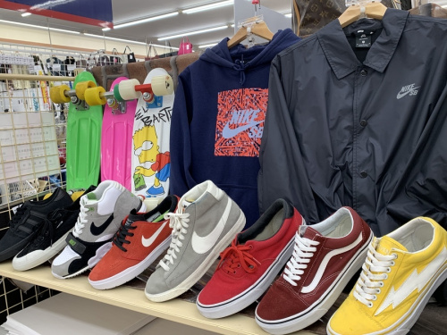 メンズファッションのスニーカー