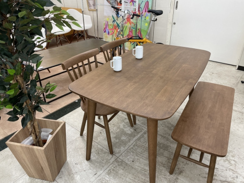 家具のダイニングセット