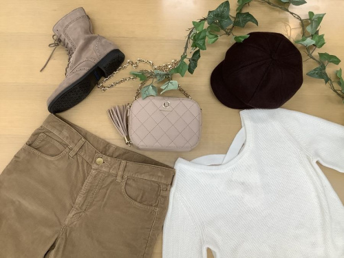レディースファッションの秋物 洋服 買取