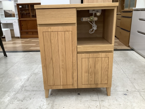 コレクションボードの横浜　家具　中古