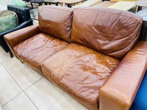 家具のソファ