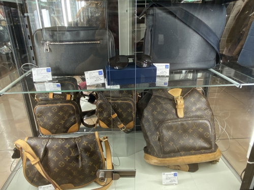 ルイヴィトンのCHANEL