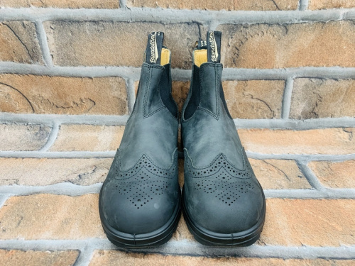 ブーツのサイドゴア