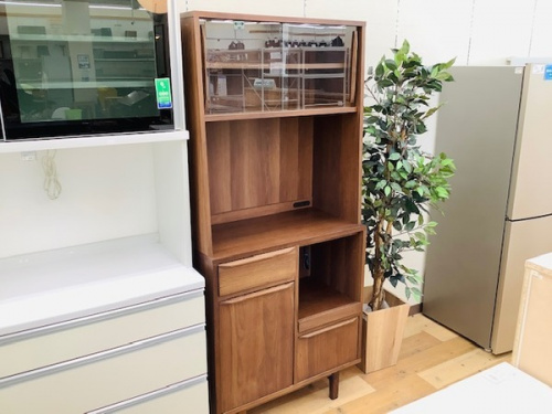 家具のカップボード・食器棚