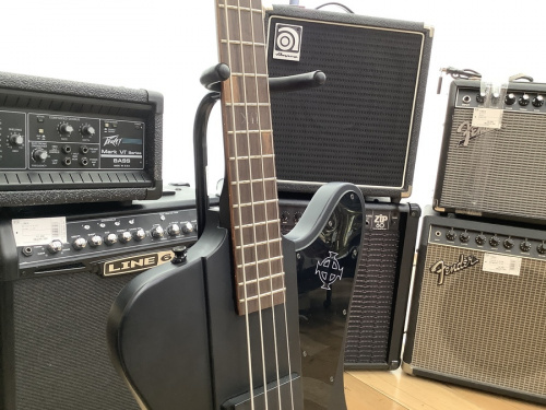 Epiphoneのサンダーバード