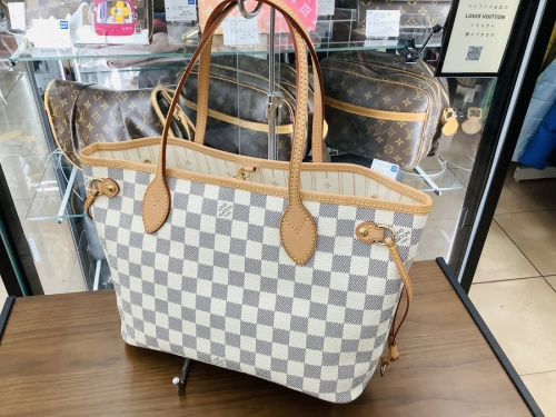 ブランド・ラグジュアリーのLOUIS VUITTON